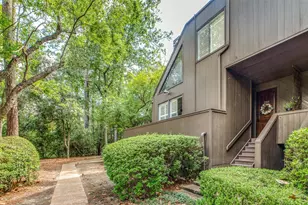 246 Litchfield Ln, Houston, TX 77024 - Photo 19