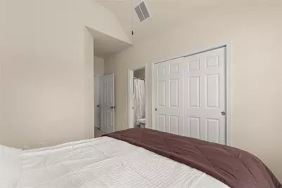 10204 Spring Shadows Park Circle, Houston, TX 77080 - Photo 35