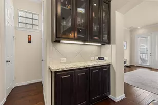 10204 Spring Shadows Park Cir, Houston, TX 77080 - Photo 15