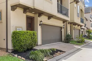 10204 Spring Shadows Park Cir, Houston, TX 77080 - Photo 3