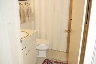 7044 Comanche Trail, Austin, TX 78732 - Photo 9
