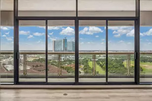 1701 Hermann Dr, Houston, TX 77004 - Photo 25