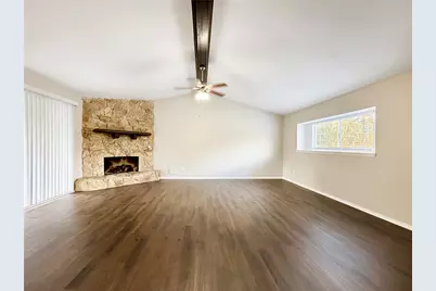 3230 Sycamore Springs Drive, Houston, TX 77339 - Photo 13