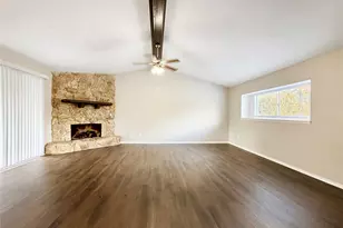 3230 Sycamore Springs Dr, Houston, TX 77339 - Photo 13