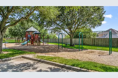 732 Somerset Landing Lane, League City, TX 77573 - Photo 37