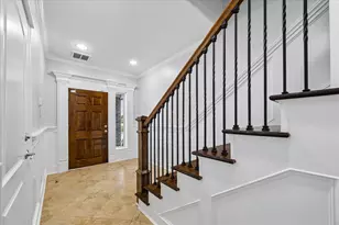 2105 Bidwell Dr, Houston, TX 77018 - Photo 7