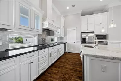 2105 Bidwell Drive, Houston, TX 77018 - Photo 15