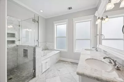 2105 Bidwell Drive, Houston, TX 77018 - Photo 5