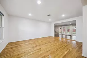 11519 Endicott Ln, Houston, TX 77035 - Photo 3