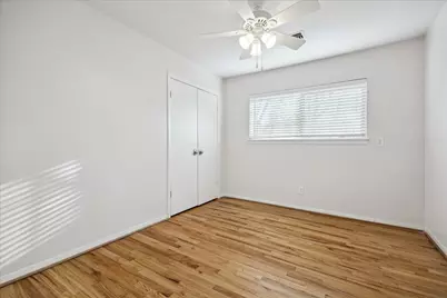 11519 Endicott Lane, Houston, TX 77035 - Photo 15