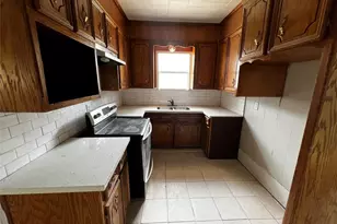 741 13th St, Port Arthur, TX 77640 - Photo 5