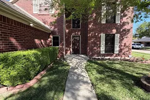 1102 Glenmeadows Dr, La Porte, TX 77571 - Photo 5