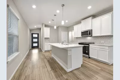 1643 Shae Oak Lane, Conroe, TX 77304 - Photo 5