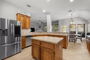 521 Ivory Stone Ln, League City, TX 77573 - Photo 13