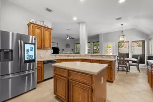 521 Ivory Stone Ln, League City, TX 77573 - Photo 15