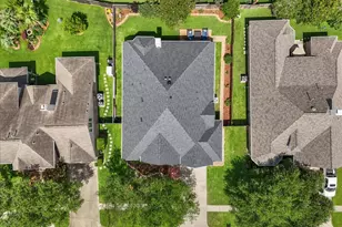 521 Ivory Stone Ln, League City, TX 77573 - Photo 37