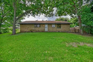 806 W Jefferson St, Brenham, TX 77833 - Photo 19