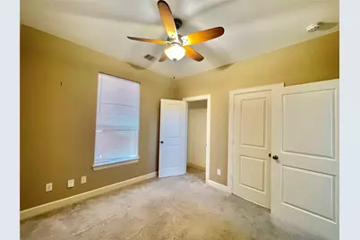 219 W 27th Street #D, Houston, TX 77008 - Photo 9