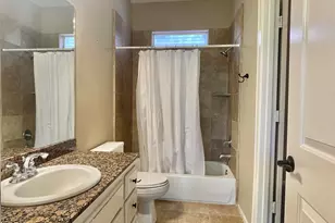 219 W 27th St, Houston, TX 77008 - Photo 33