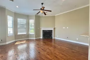219 W 27th St, Houston, TX 77008 - Photo 27