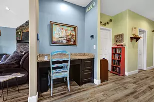 939 8th St, Dickinson, TX 77539 - Photo 15