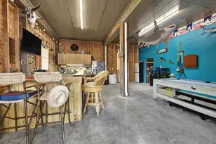 939 8th St, Dickinson, TX 77539 - Photo 31