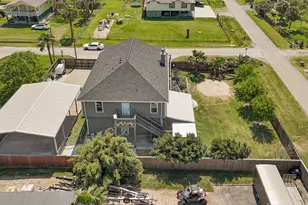 939 8th St, Dickinson, TX 77539 - Photo 21