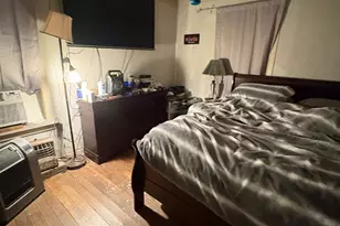 702 Gresham St, Baytown, TX 77520 - Photo 9