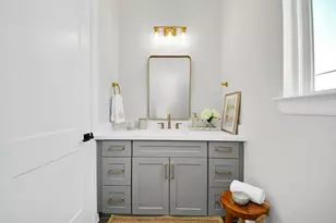 1605 Sylvester Rd, Houston, TX 77009 - Photo 25