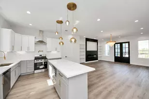 1605 Sylvester Rd, Houston, TX 77009 - Photo 13