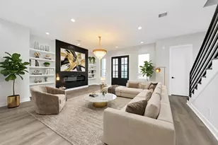 1605 Sylvester Rd, Houston, TX 77009 - Photo 1