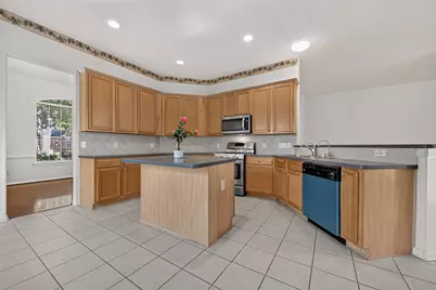 10802 Warner Hollow Court, Sugar Land, TX 77498 - Photo 13