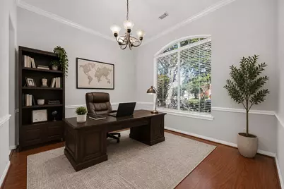 10802 Warner Hollow Court, Sugar Land, TX 77498 - Photo 5