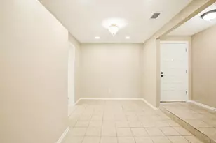 10506 Stockman Ln, Sugar Land, TX 77498 - Photo 13
