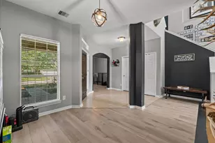814 Corner Square, Seabrook, TX 77586 - Photo 5