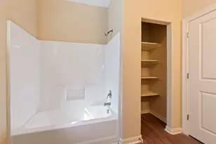 5519 Ave O 1/2, Galveston, TX 77551 - Photo 19