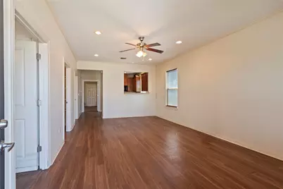 5519 Avenue O 1/2, Galveston, TX 77551 - Photo 5