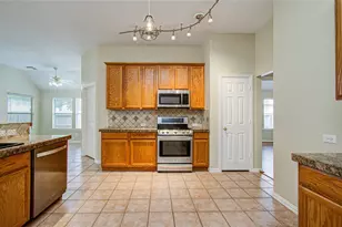 18223 Heathridge Ln, Cypress, TX 77433 - Photo 21
