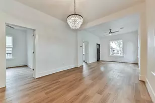 1616 38th St, Galveston, TX 77550 - Photo 11