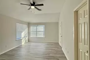 6534 Carly Park Way, Houston, TX 77084 - Photo 9