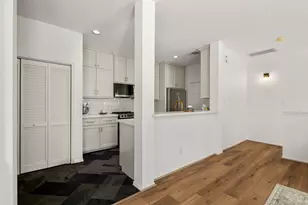 1616 W 25th St, Houston, TX 77008 - Photo 17