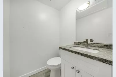 129 E 31st 1/2 Street, Houston, TX 77018 - Photo 17