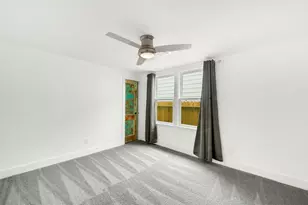 129 E 31st 1/2 St, Houston, TX 77018 - Photo 13