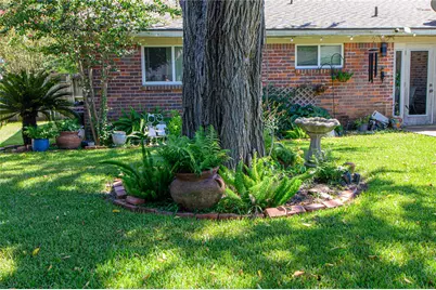 5634 Edith Street, Houston, TX 77081 - Photo 33