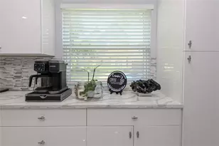 5634 Edith St, Houston, TX 77081 - Photo 9