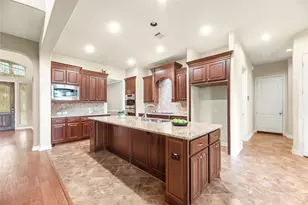 6915 Mountain Creek Ln, Missouri City, TX 77459 - Photo 5