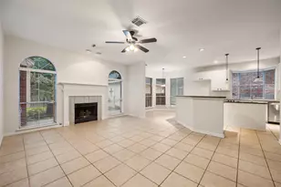 107 N N Sunny Slope Circle, The Woodlands, TX 77381 - Photo 9