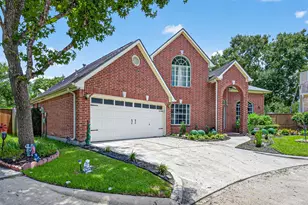 8802 Outview Ct, Houston, TX 77040 - Photo 1