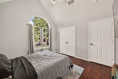 8802 Outview Court, Houston, TX 77040 - Photo 29