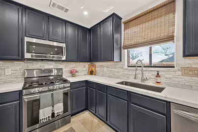 8802 Outview Court, Houston, TX 77040 - Photo 19